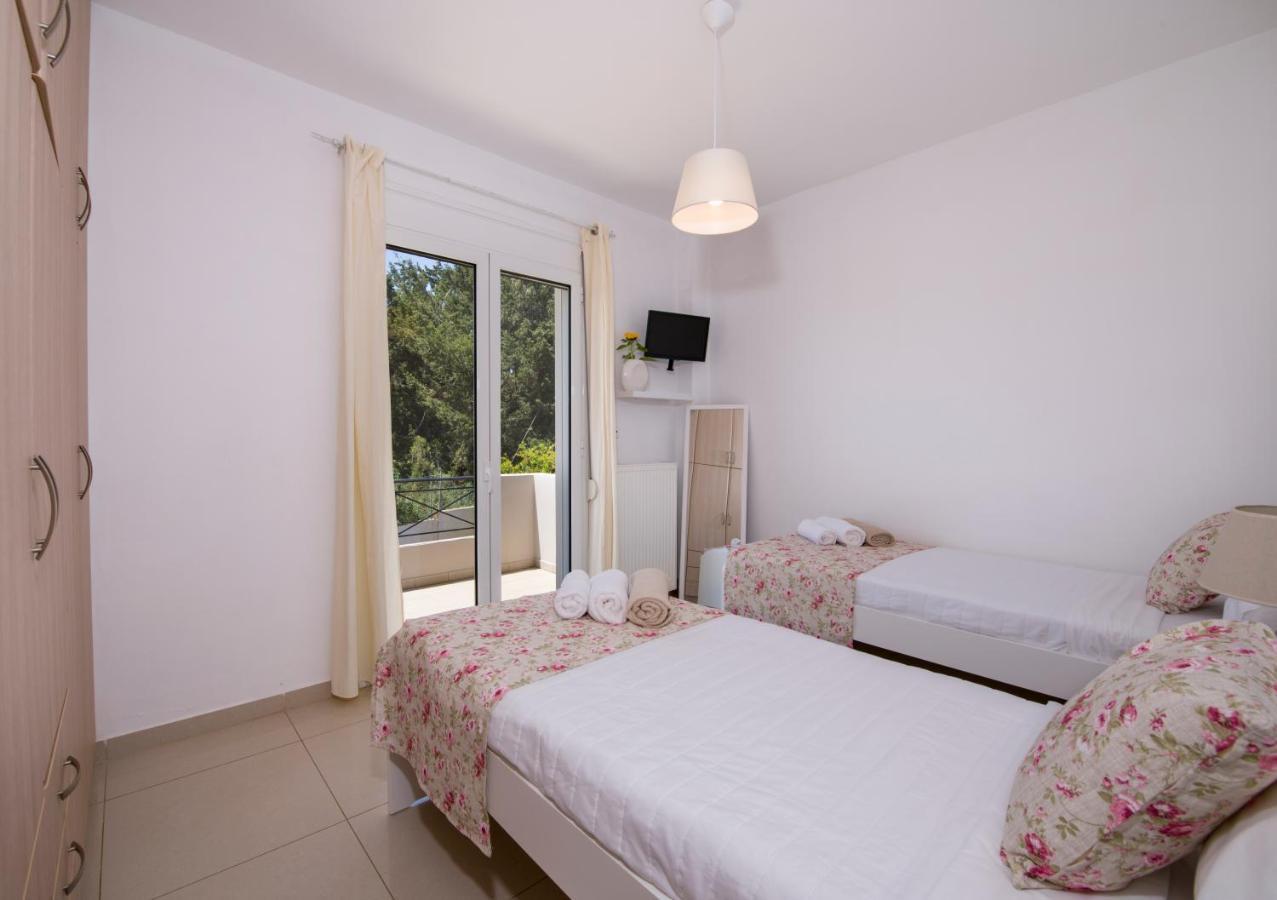 Villa Casa Magnolia à Kathaniá Extérieur photo