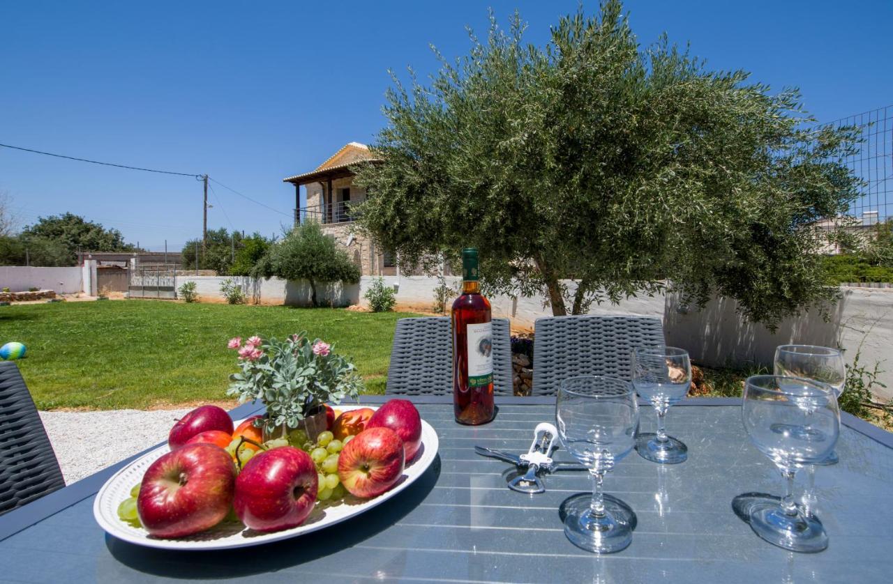 Villa Casa Magnolia à Kathaniá Extérieur photo