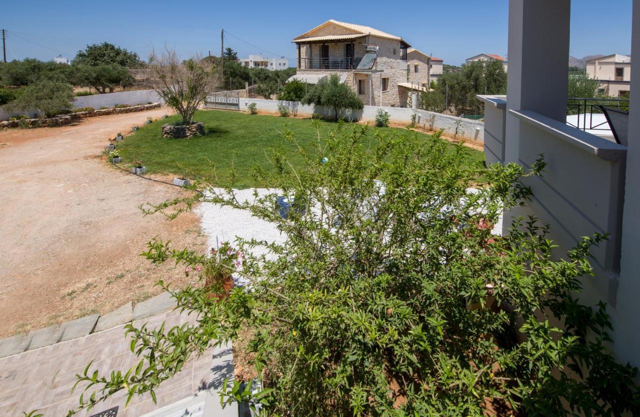 Villa Casa Magnolia à Kathaniá Extérieur photo