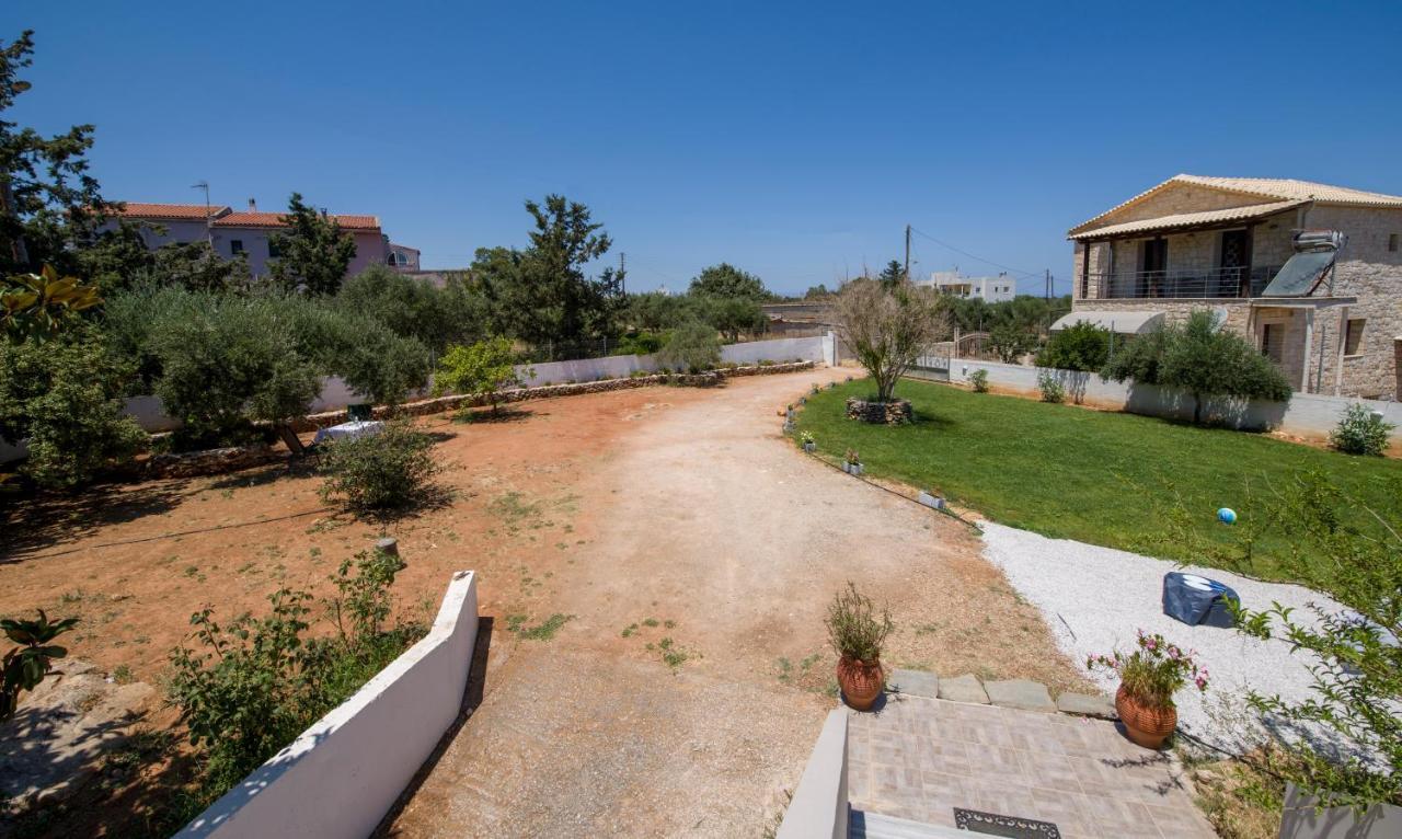 Villa Casa Magnolia à Kathaniá Extérieur photo
